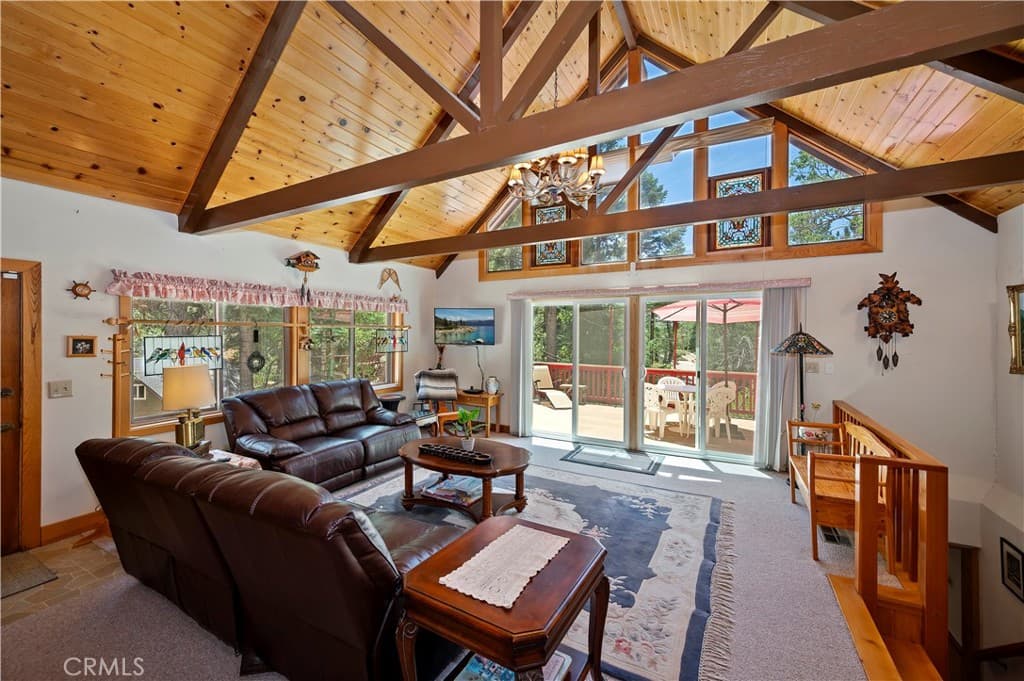 707 Briar Lane