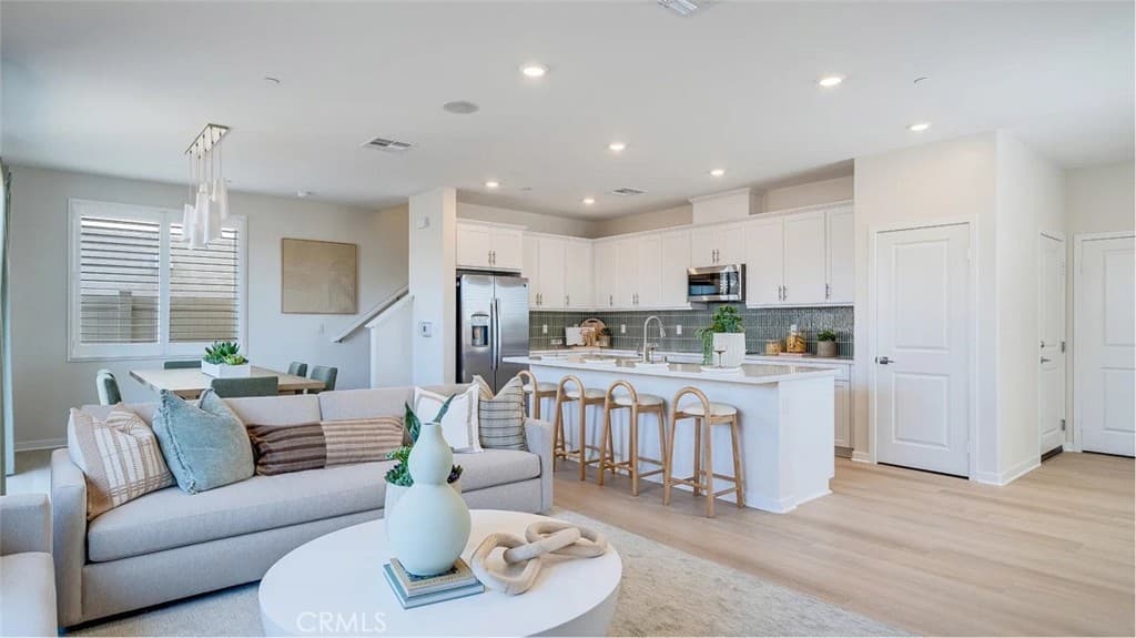 3176 Sprout Paseo