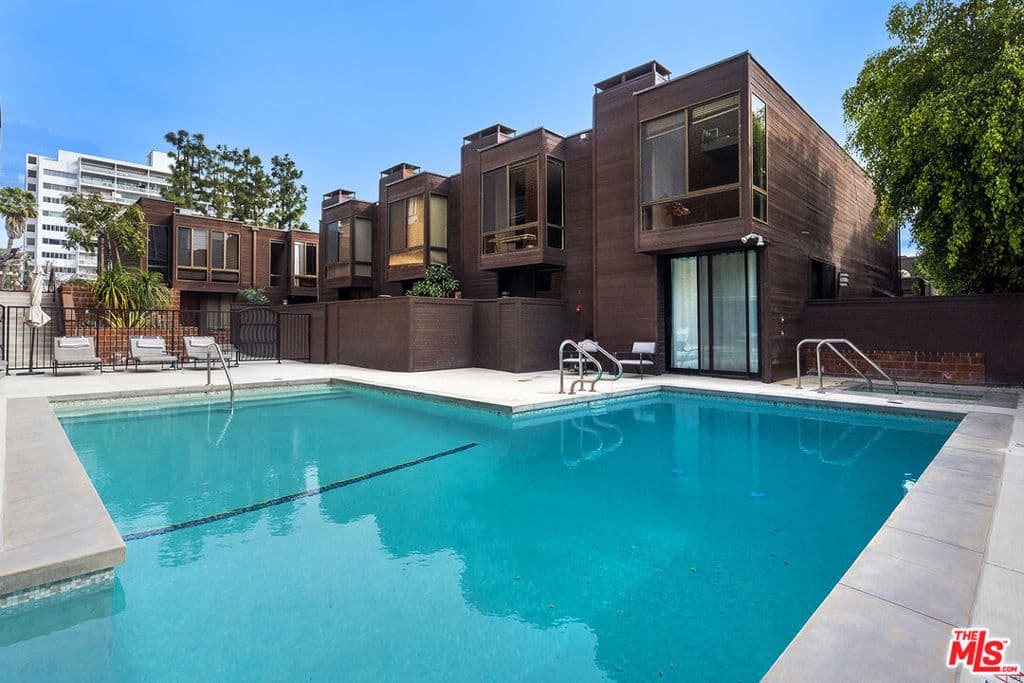 1033 Carol Drive T3