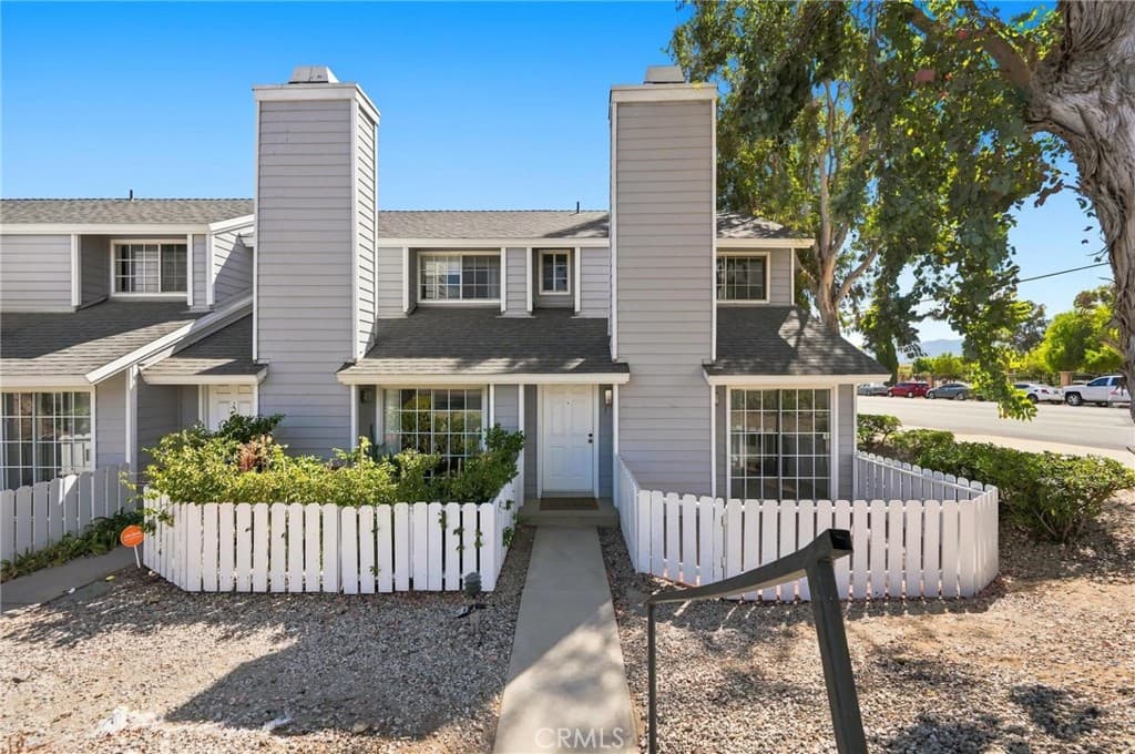 14380 Foothill Blvd 1
