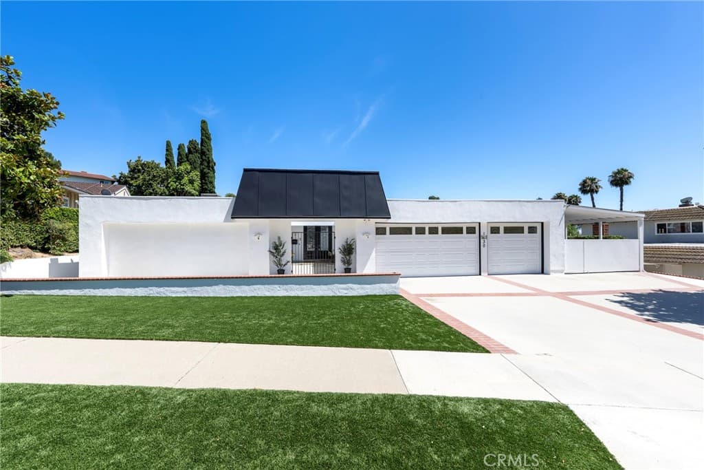 1630 Agave Avenue