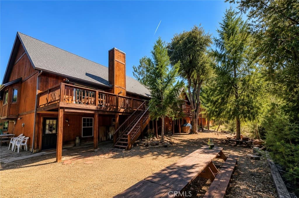2205 Freeman Drive