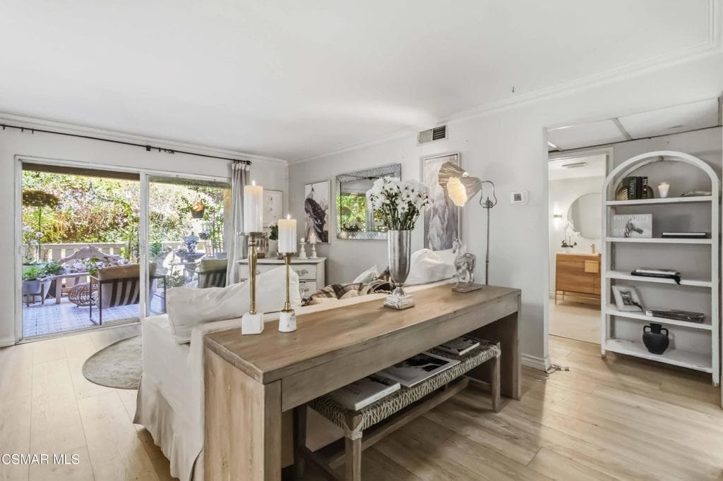 255 Sequoia Court 14
