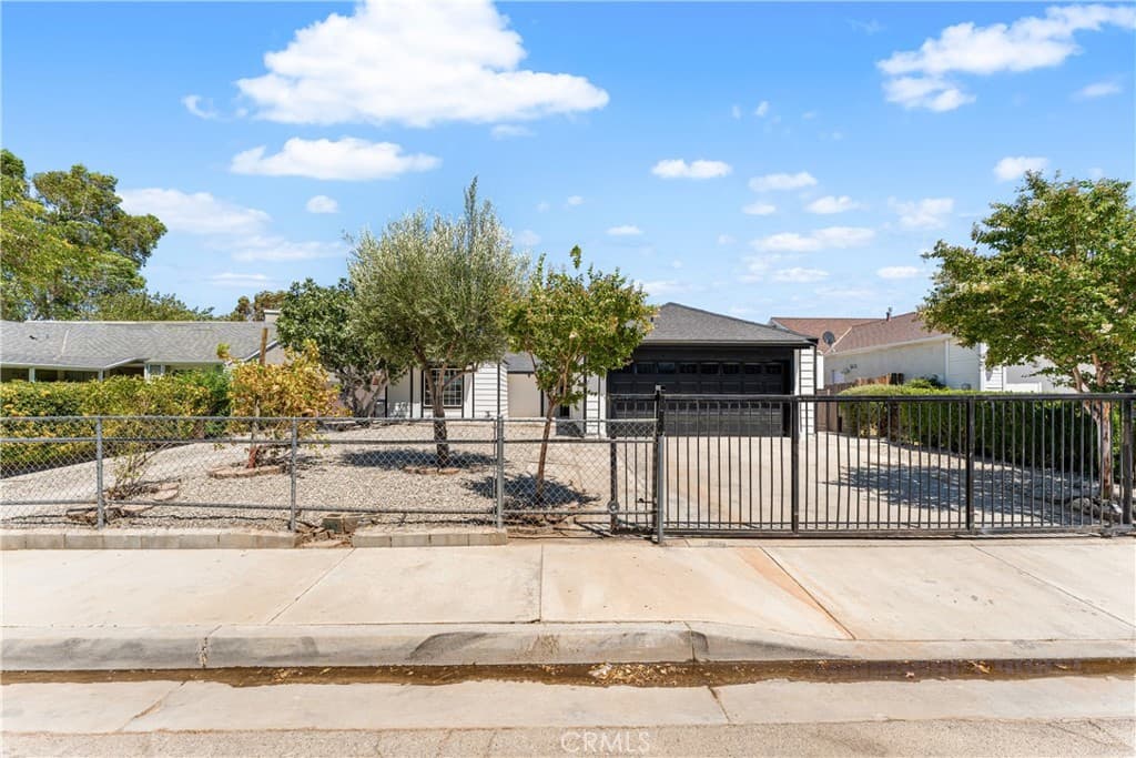 45826 Desert Springs Drive