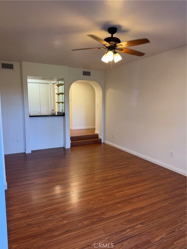 8455 Fountain 203