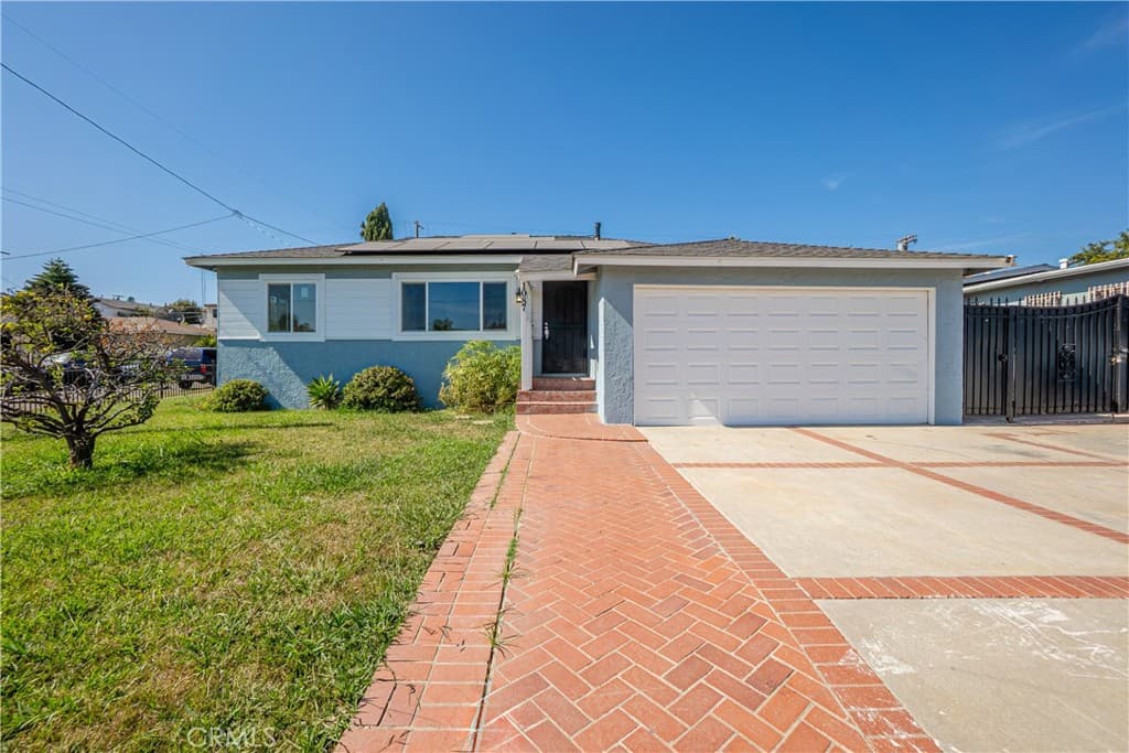 1087 253rd Street