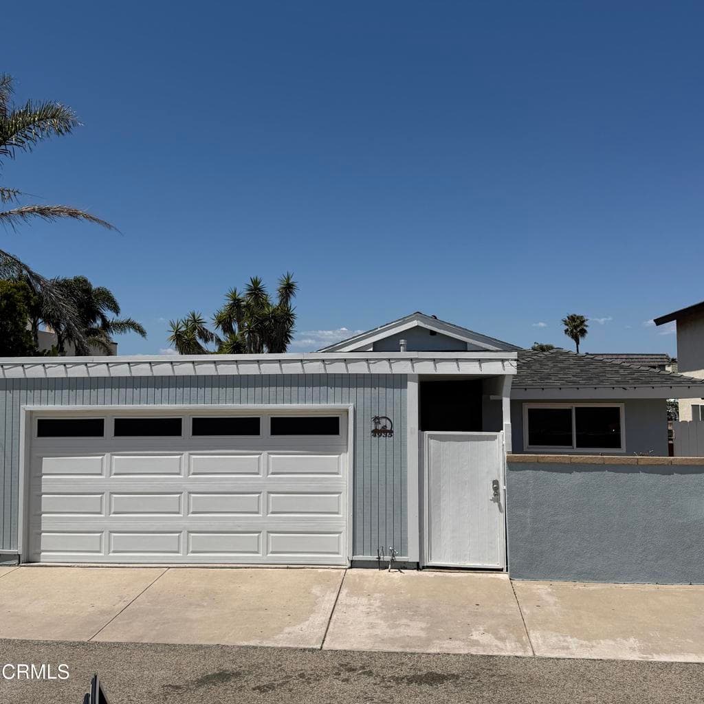 4935 Coral Way