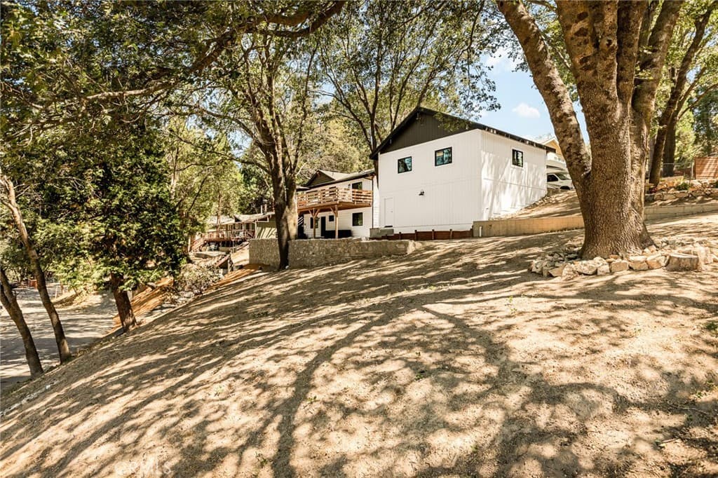 374 Dunant