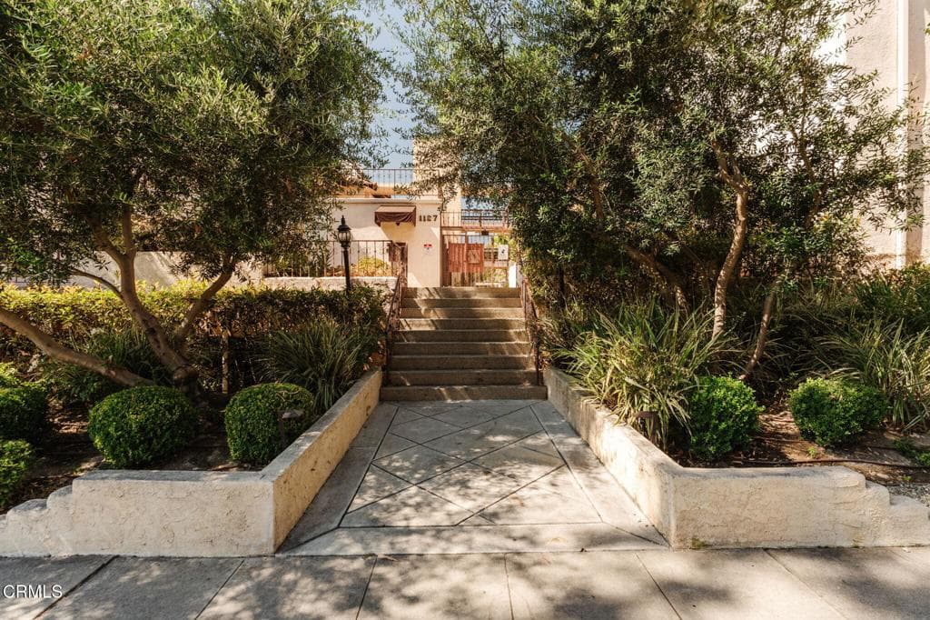 1127 E Del Mar Boulevard 318