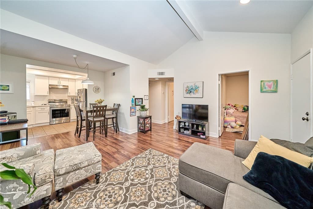 22790 Lakeway Drive 458