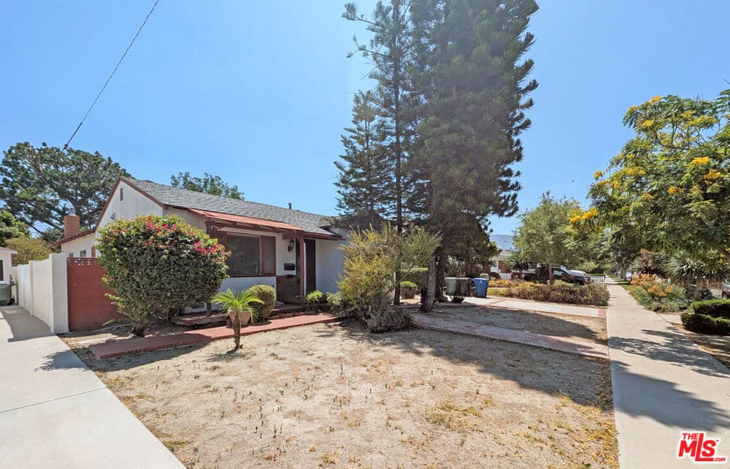 720 N Pass Avenue