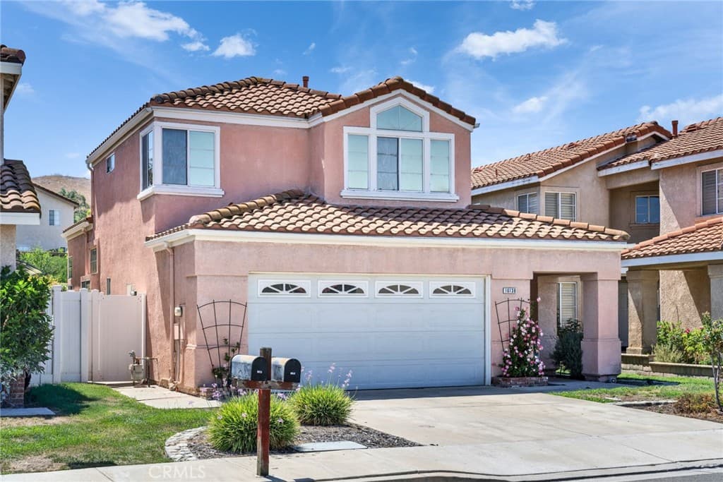 16138 Singing Hills