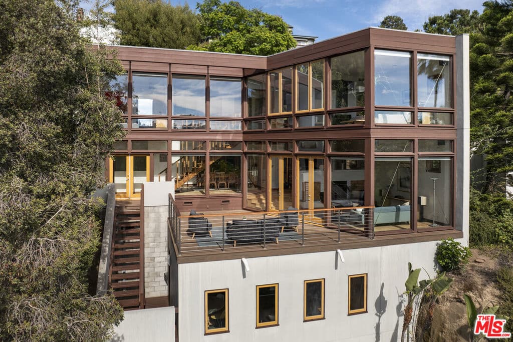 2262 Panorama Terrace