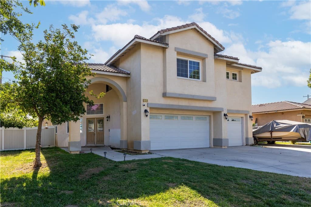 724 N San Carlo