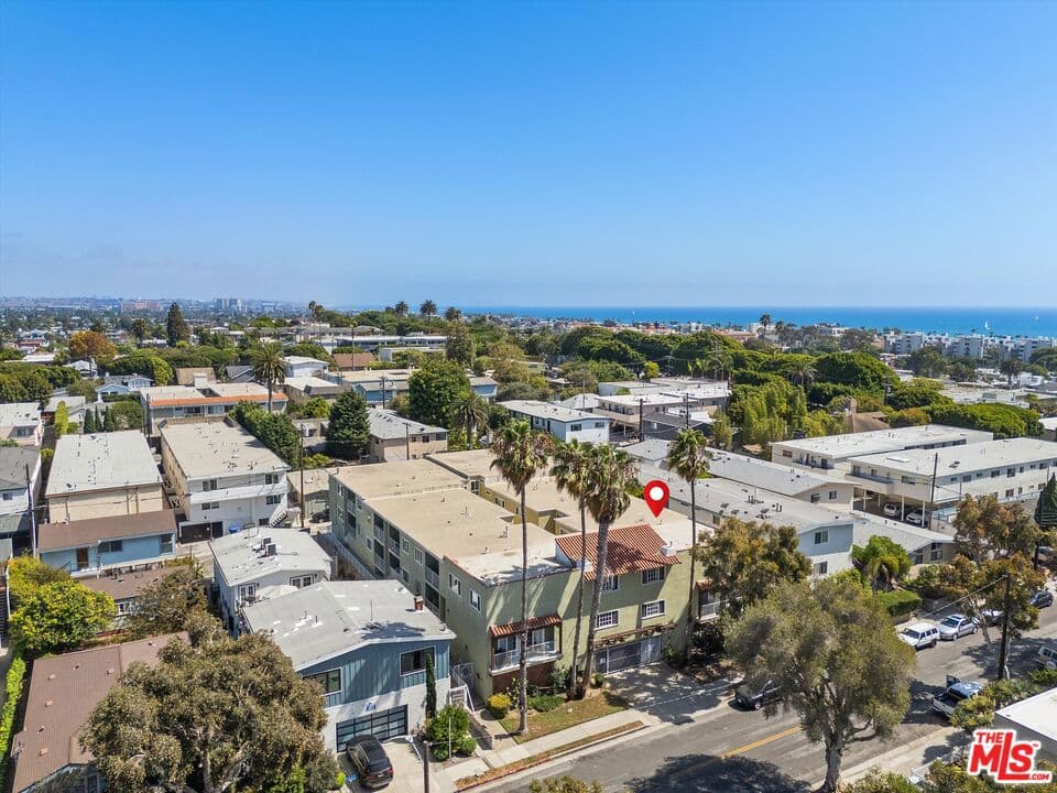 428 Hill Street 16