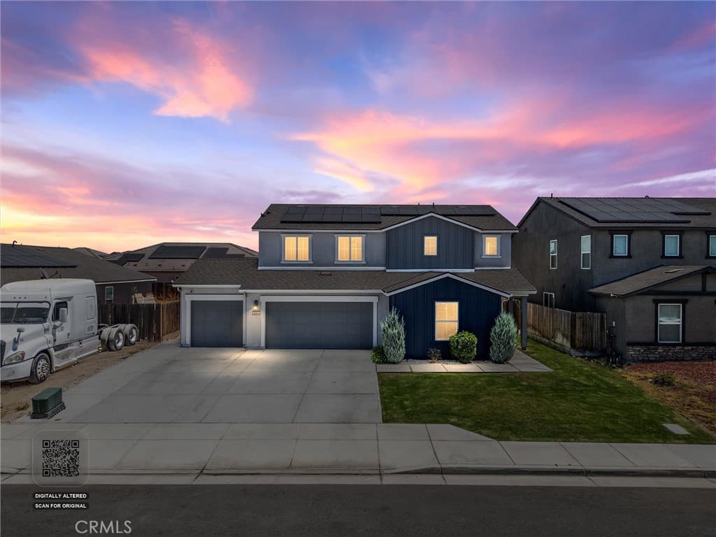 6604 Voyageurs Drive
