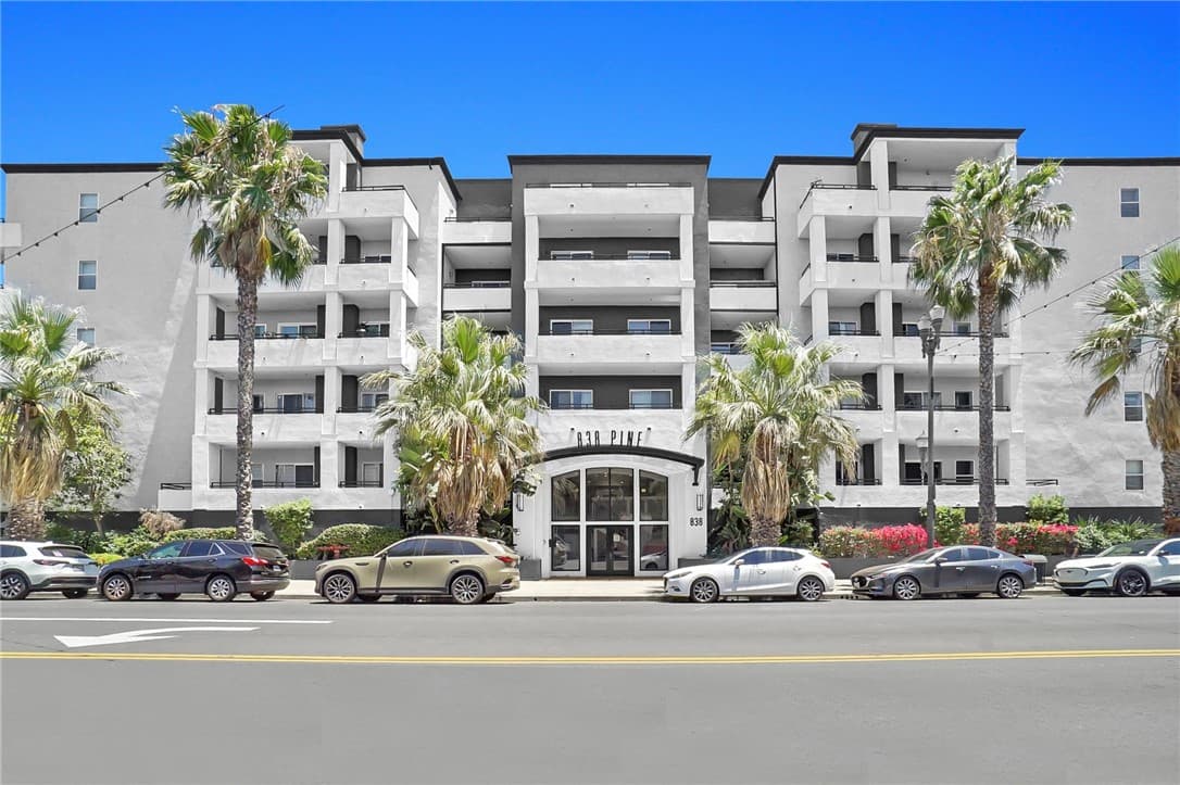 838 Pine Avenue 408