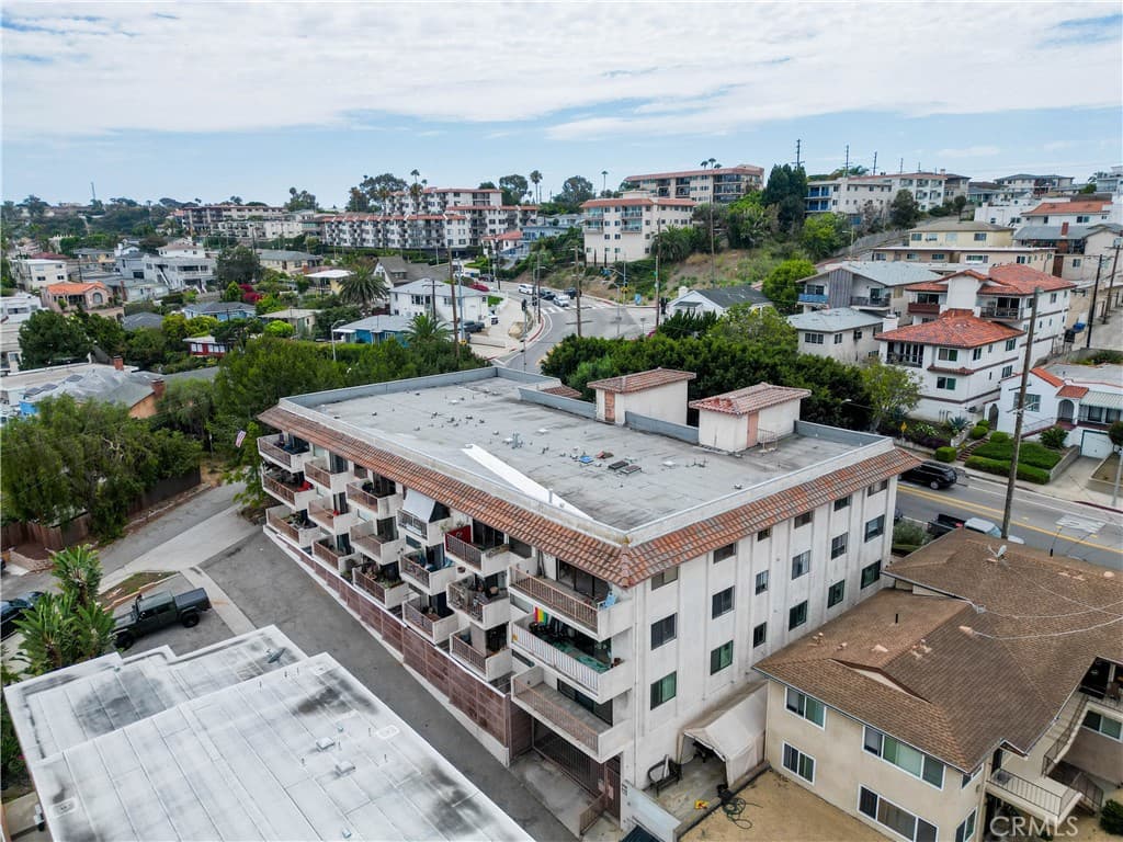 2424 S Gaffey Street 102