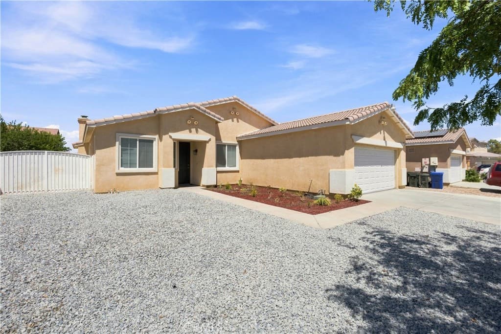 15850 Desert Rock