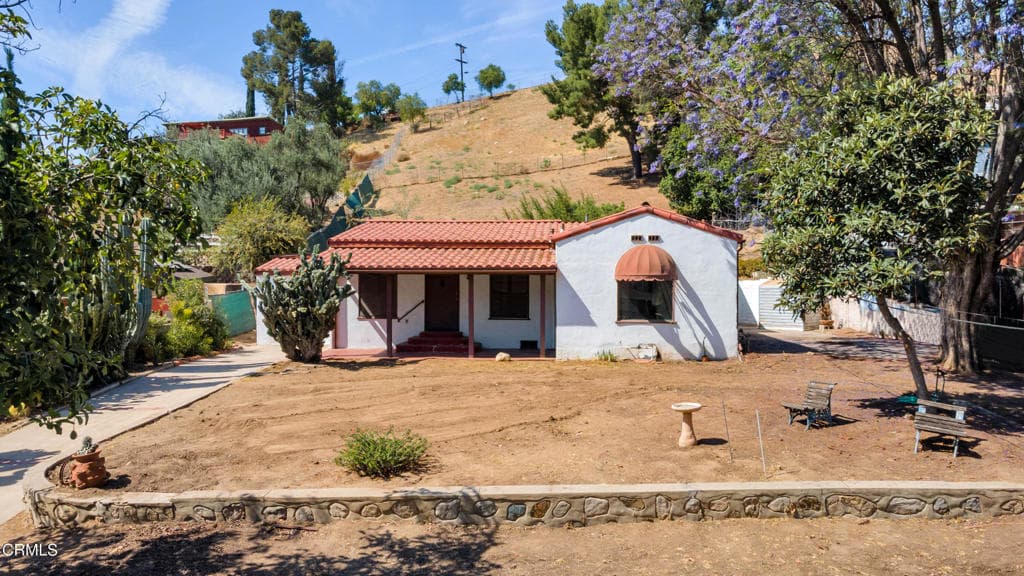 9615 La Canada Way