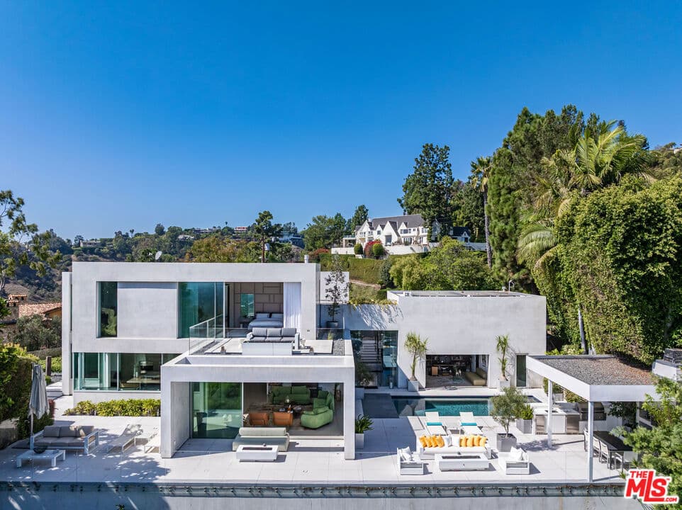 1288 Angelo Drive