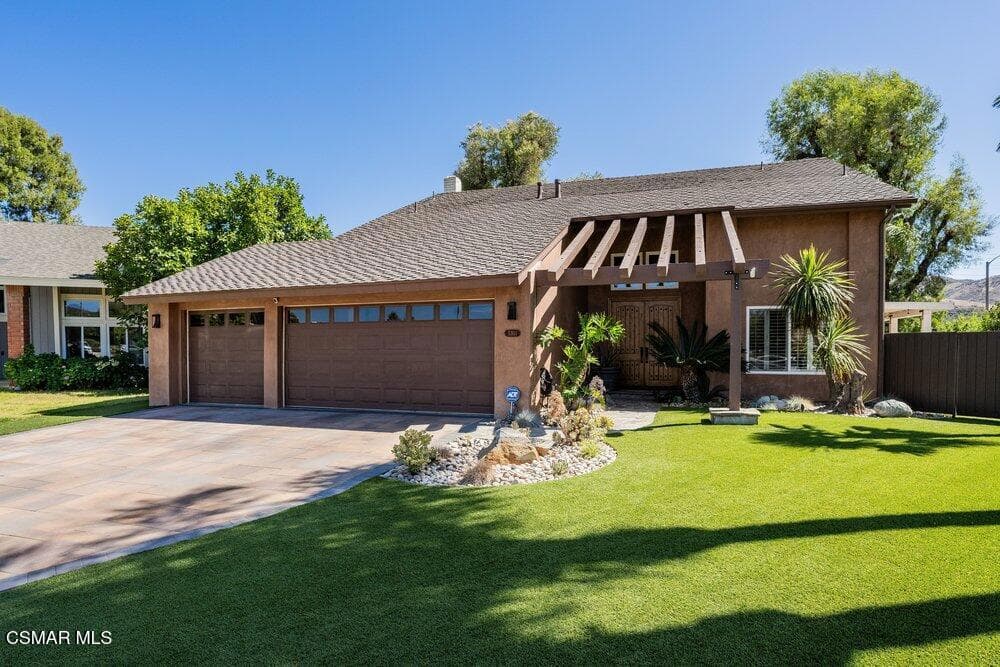 5301 Cedarhaven Drive