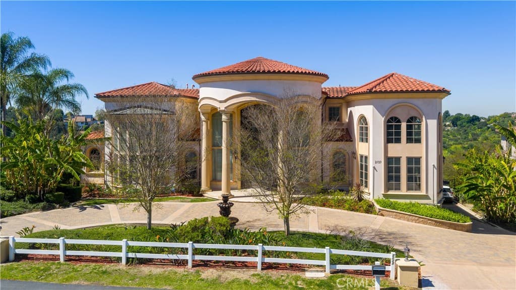 2137 Derringer Lane