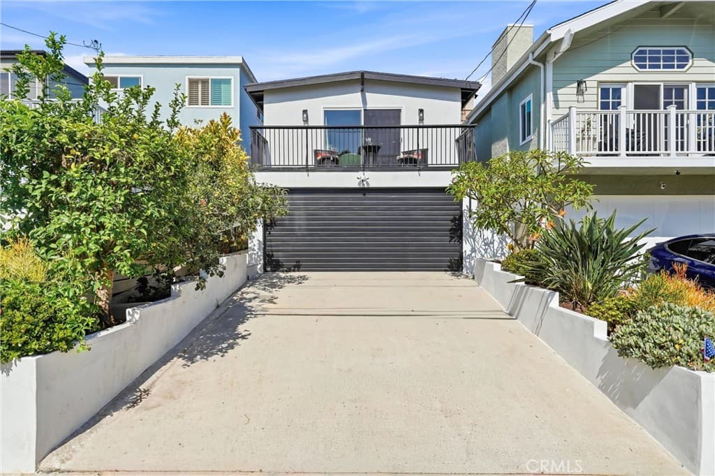 1729 Axenty Way
