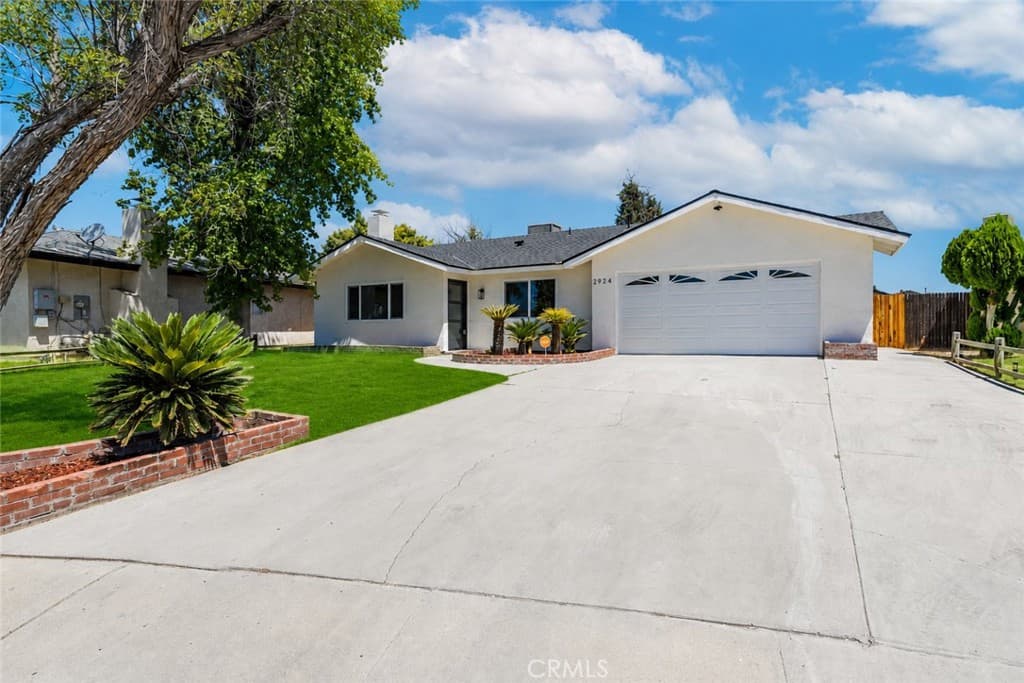 2924 Cedarwood
