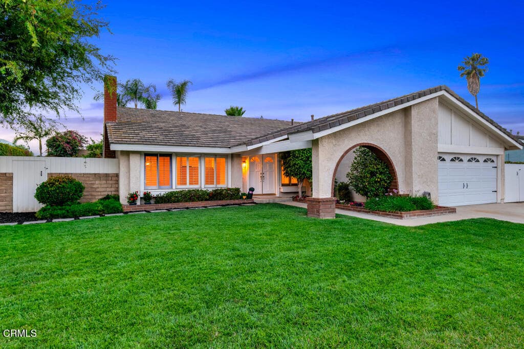 109 Greenmeadow Avenue