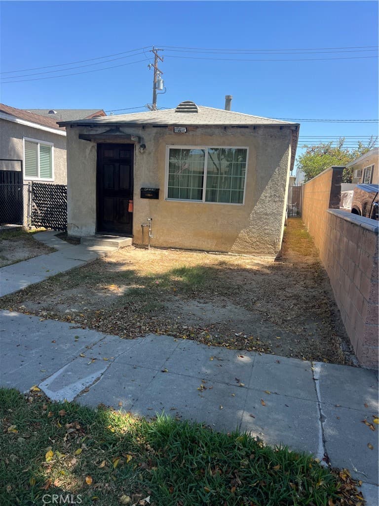 2114 Cowlin