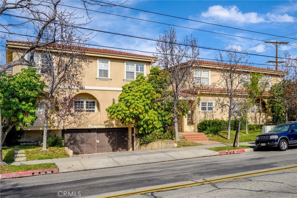415 E Dryden 110