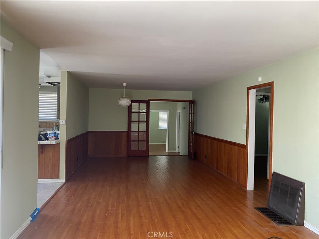 5117 E Flagstone