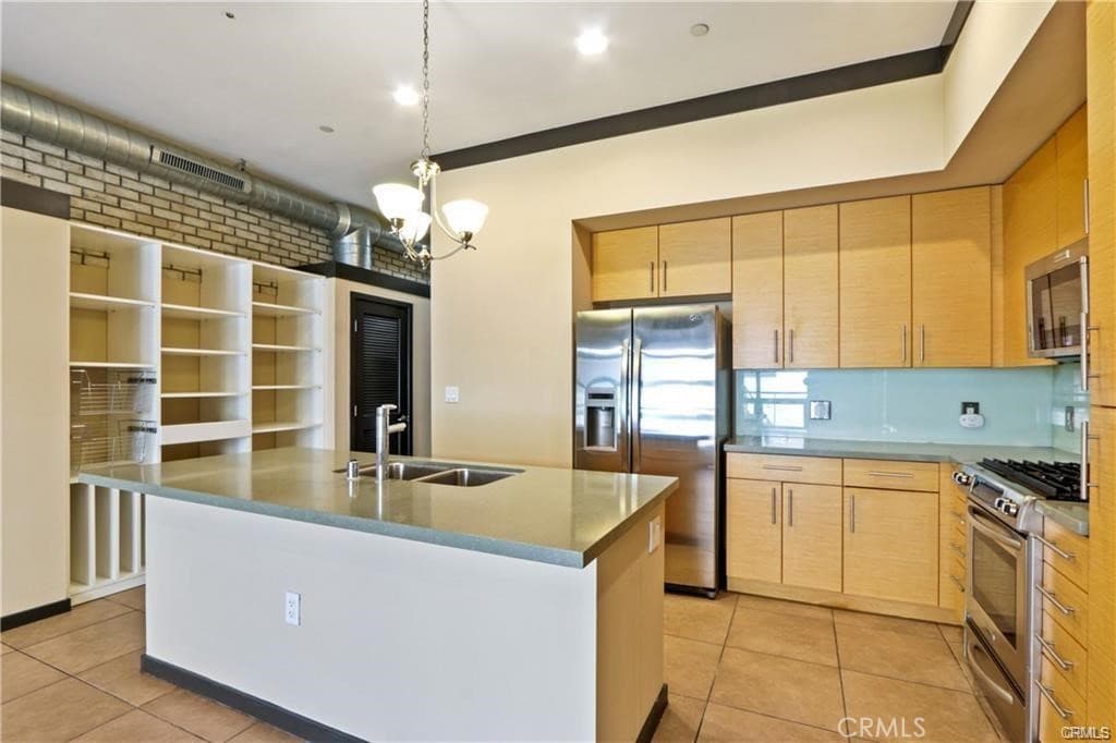 133 The Promenade N 311