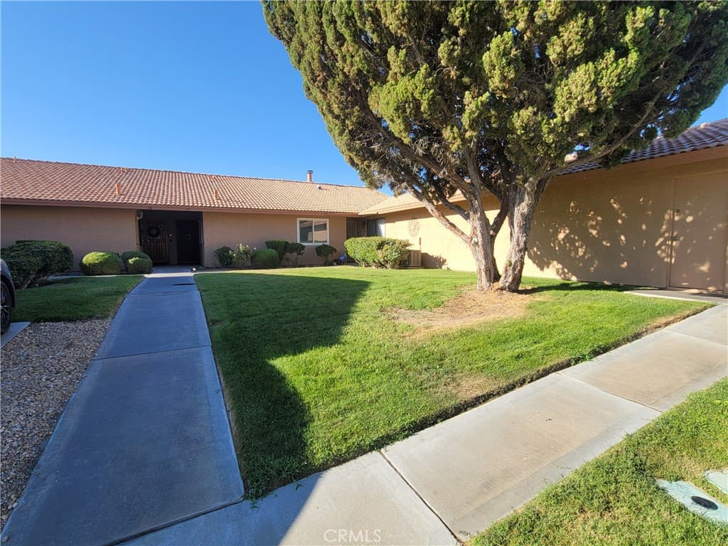 27535 Lakeview