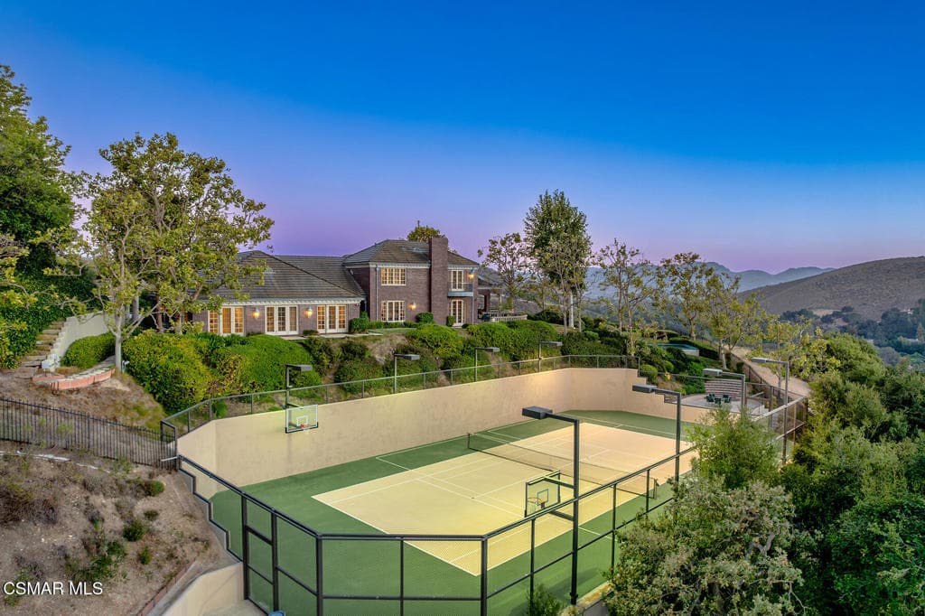 4286 Coachman Circle
