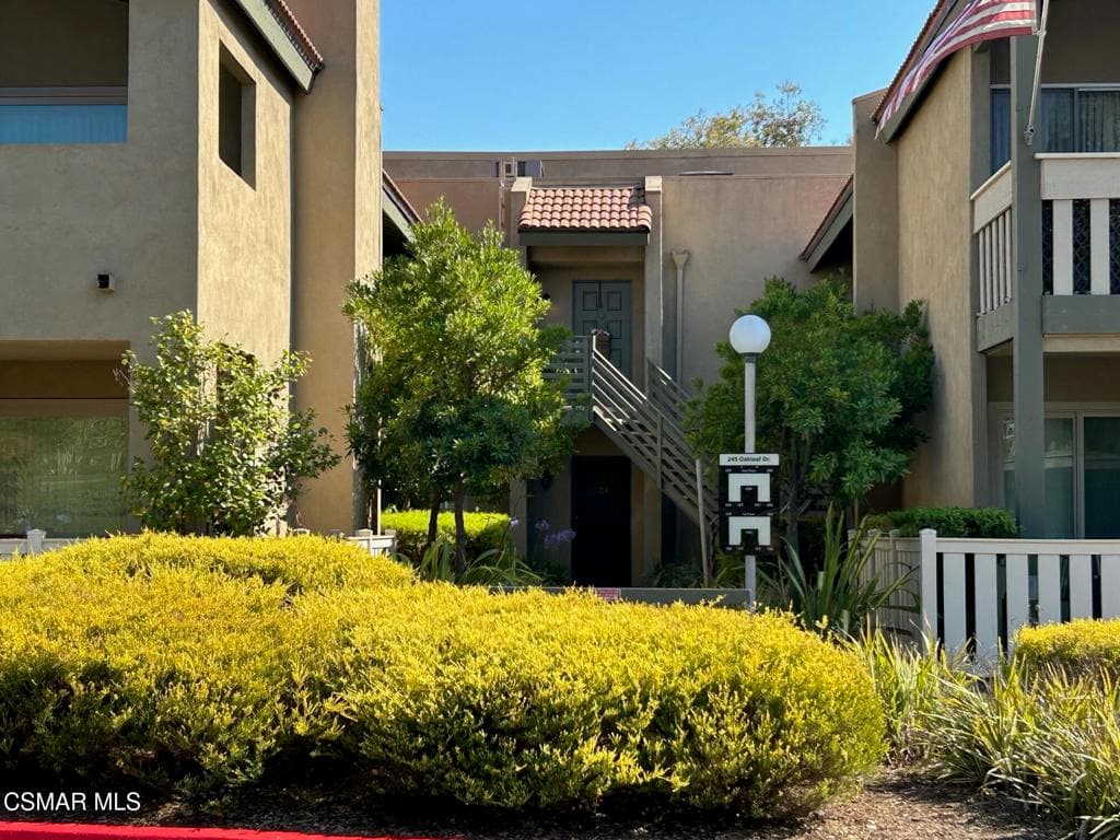 245 Oak Leaf Drive 104
