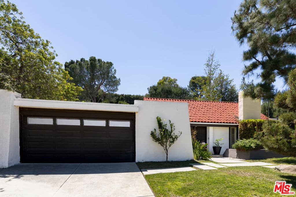 4101 Tarrybrae Terrace