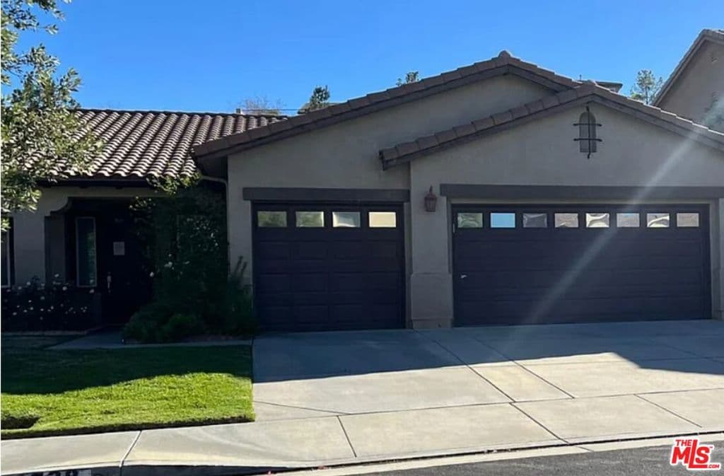 29538 Big Bend Place