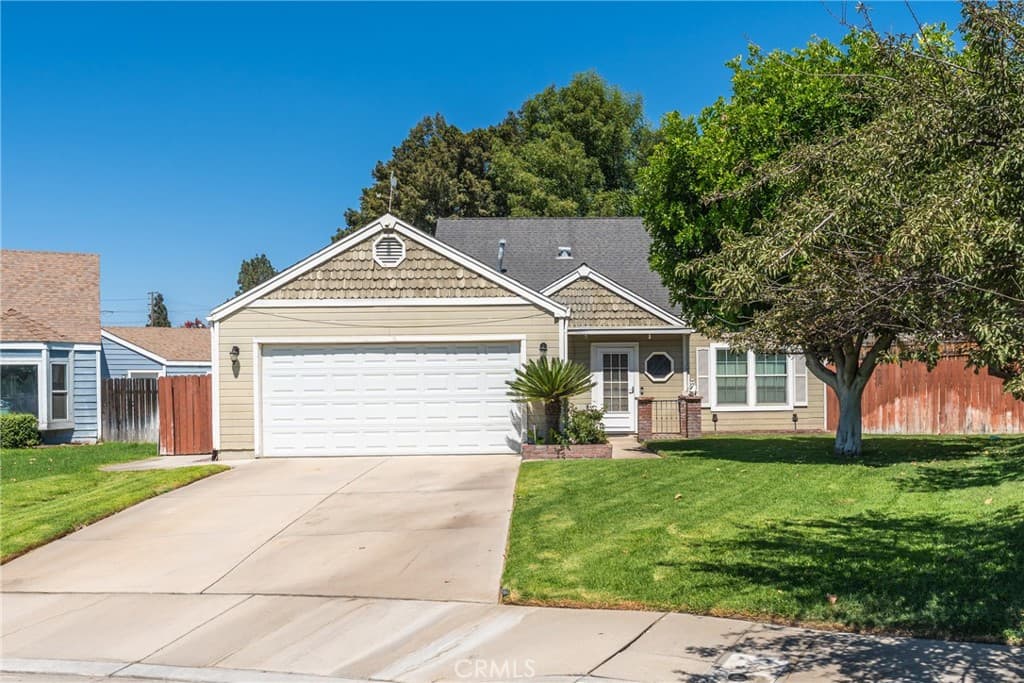 940 Torrey Pine