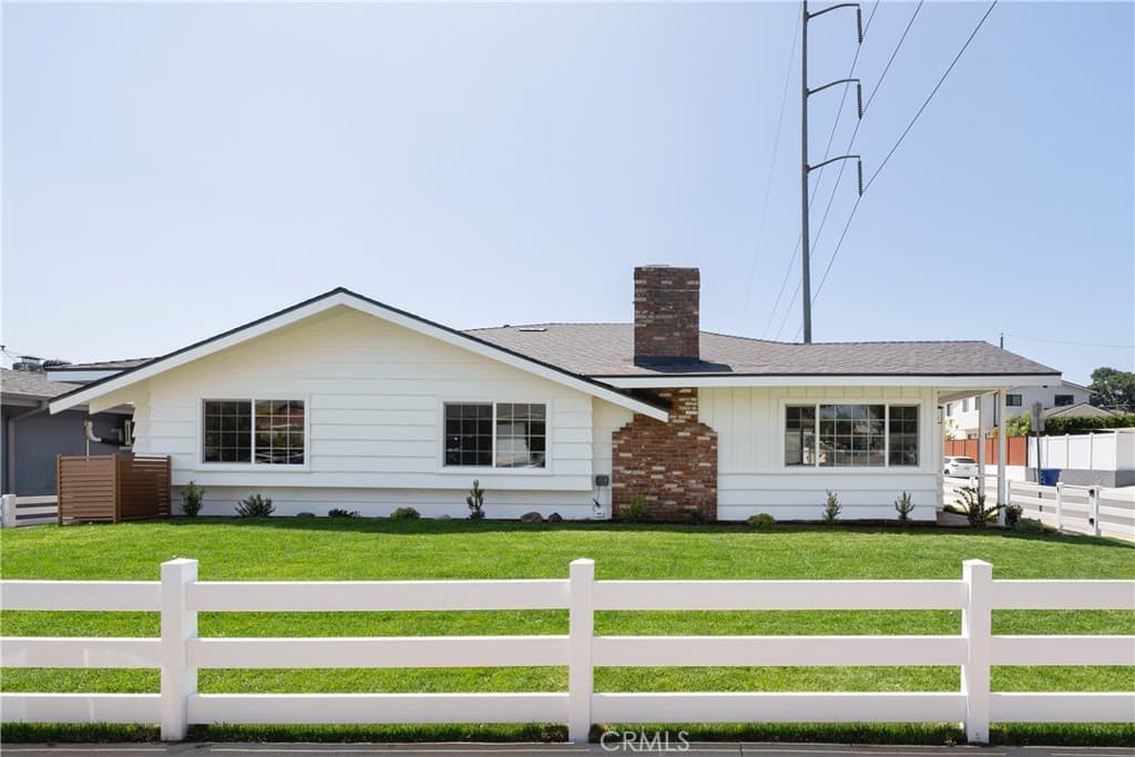 5034 W 140th