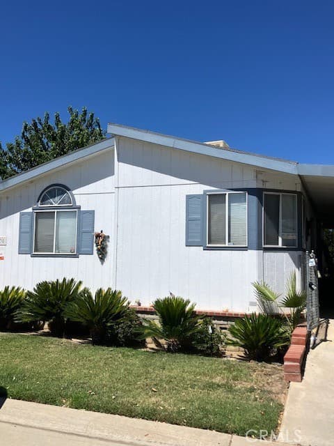 1030 E Avenue S 38