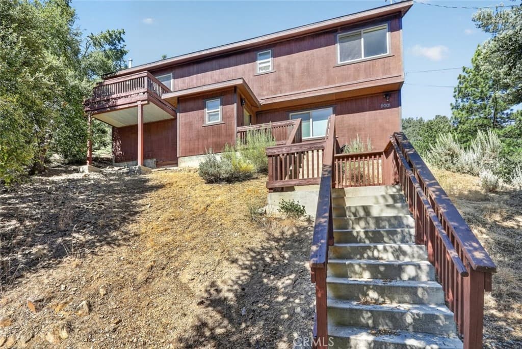 2001 Freeman Drive