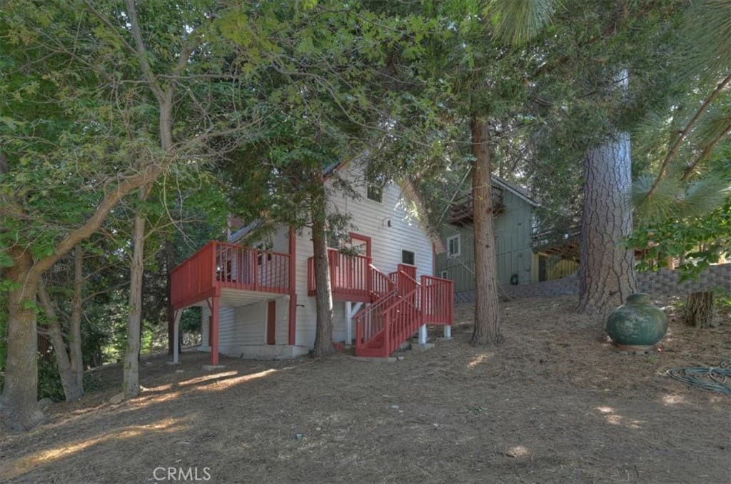 22421 Pine