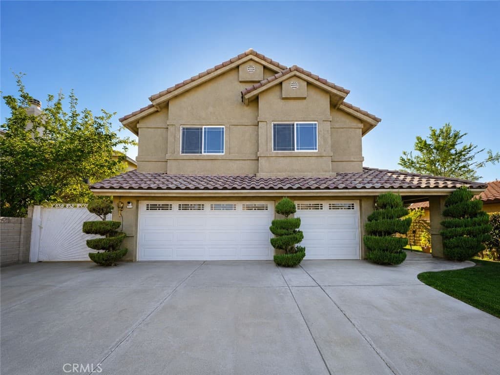 13870 Hidden Valley Road