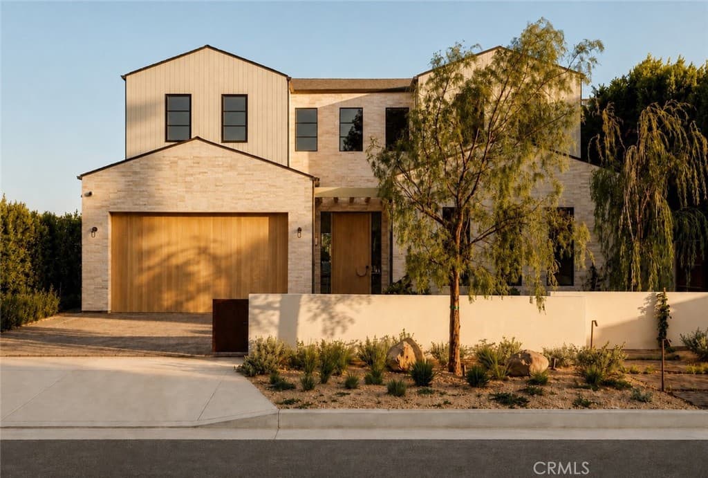 4521 Mary Ellen Avenue