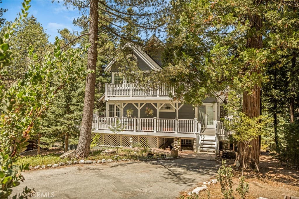 755 Grass Valley