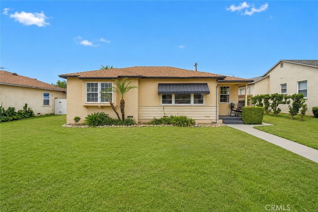 837 N 10th Avenue