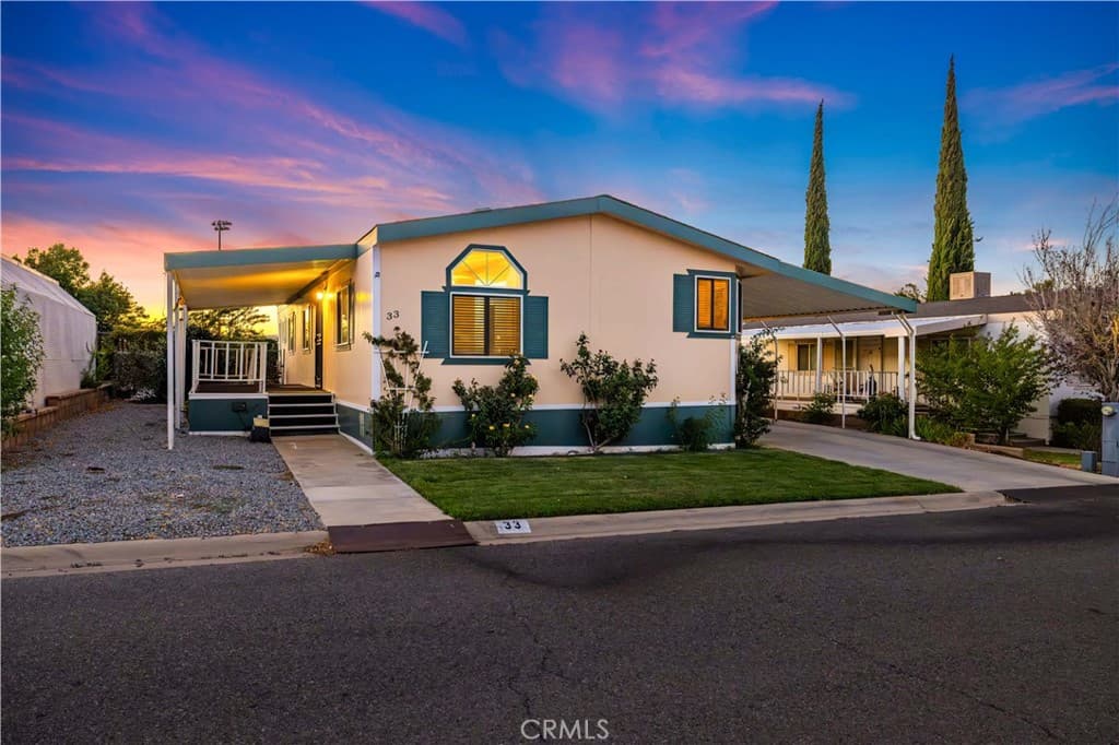 40701 W Rancho Vista Boulevard 33