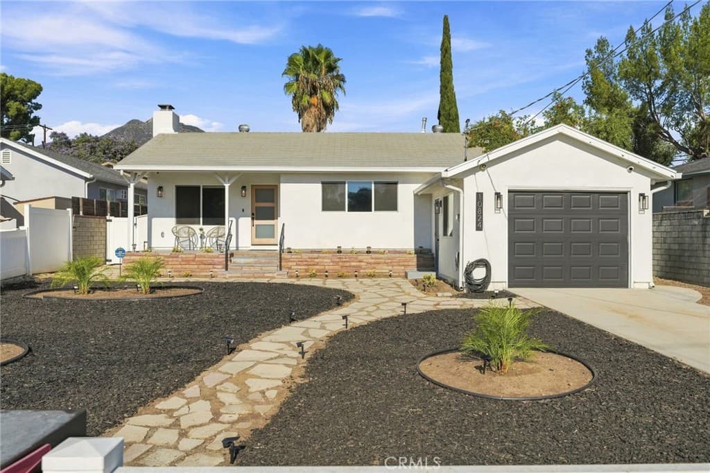 10824 Odell